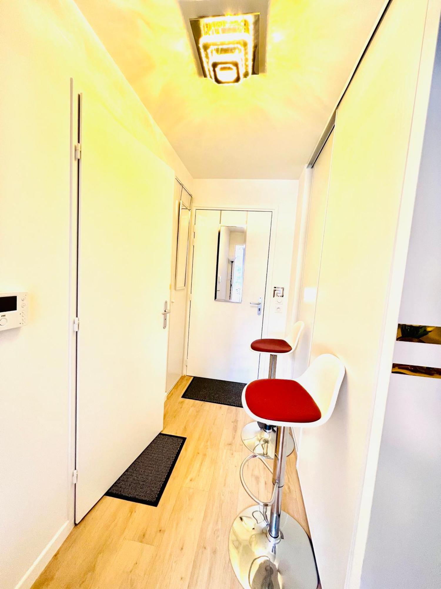 Les Residences De Djibril Le Blanc-Mesnil Bagian luar foto