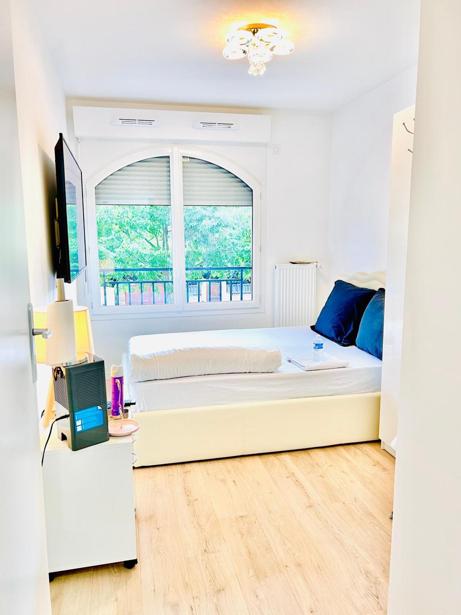 Les Residences De Djibril Le Blanc-Mesnil Bagian luar foto